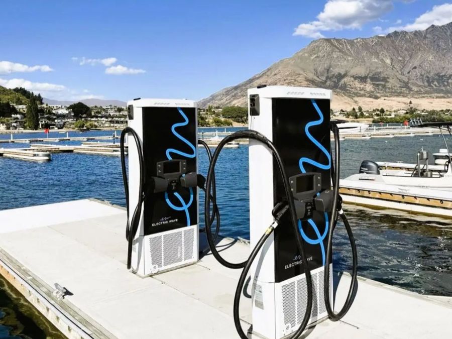 Electric Wave sparks change with NZ’s first e-marine hub in Queenstown