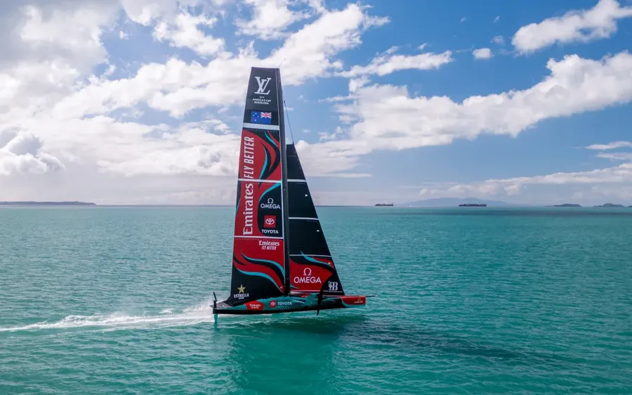 Emirates-Team-New-Zealands-new-AC75-sailing-on-Aucklands-Hauraki-Gulf-Photo-James-Somerset-.webp