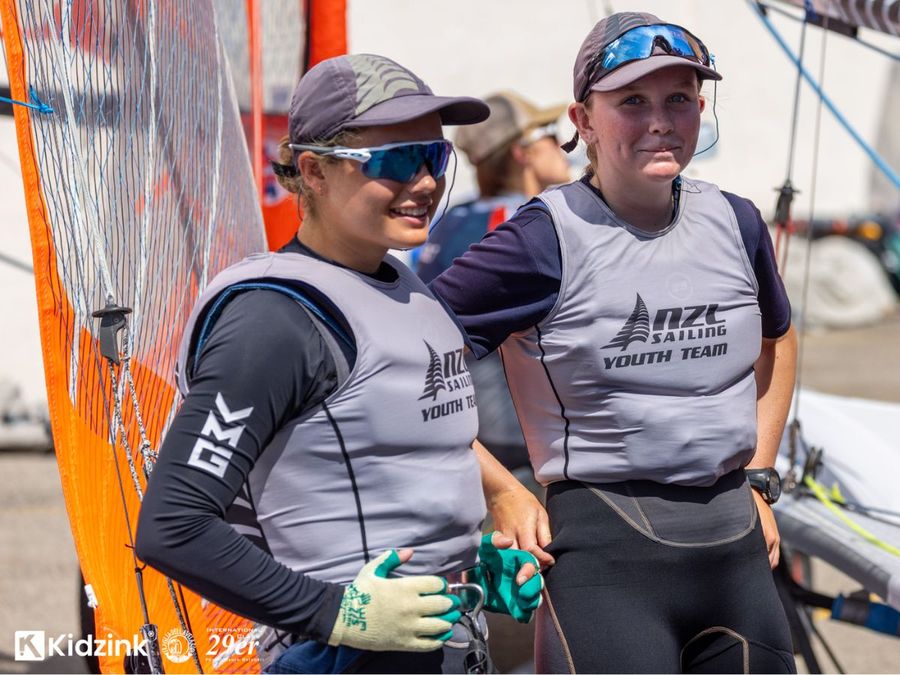 European-29er-Championships-–-Day-2_-Kiwi-Crews-Climb-in-Light-Garda-Breeze-__-Photo-credit_-29er-European-Championships-5.jpg