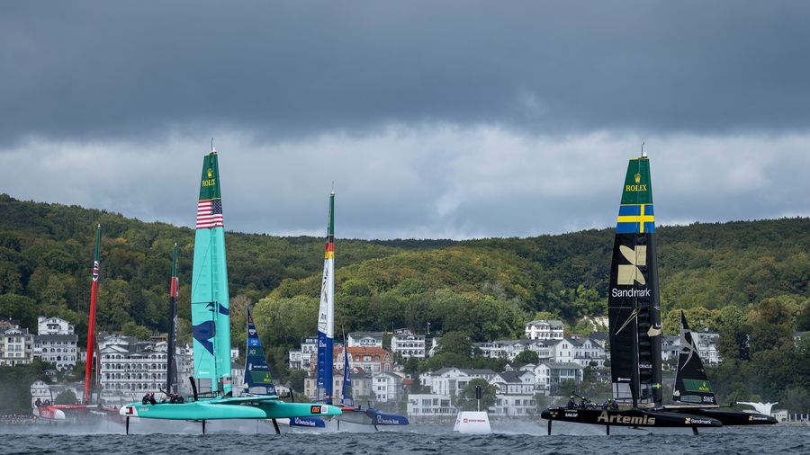 The United States and Artemis go head-to-head on the water in Sassnitz