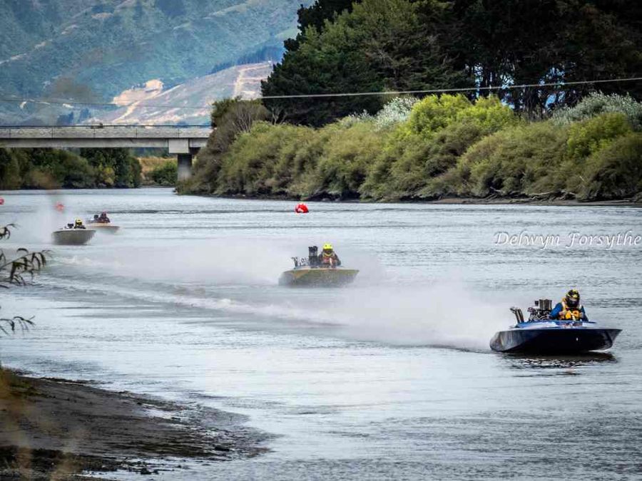Facebook_ Team 13 Racing NZ; photo credit- Delwyn Forsythe