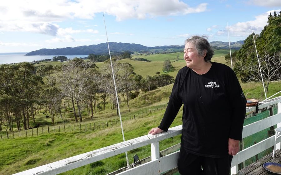 Far-North-Radio-stalwart-Annette-Hall-operated-from-her-home-overlooking-Cable-Bay.-Photo-RNZ-Peter-de-Graaf-.jpeg