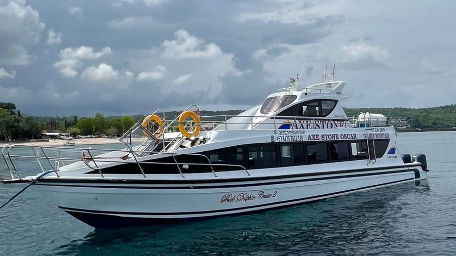 Fast-boat-Dolphin-Cruise-2-Photo-credit-Indonesian-Ministry-of-Transportation-.jpg
