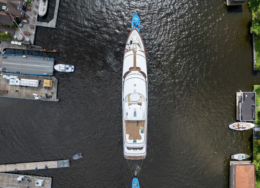 Feadships-Halycon-when-a-refit-becomes-something-else-entirely-3.jpg