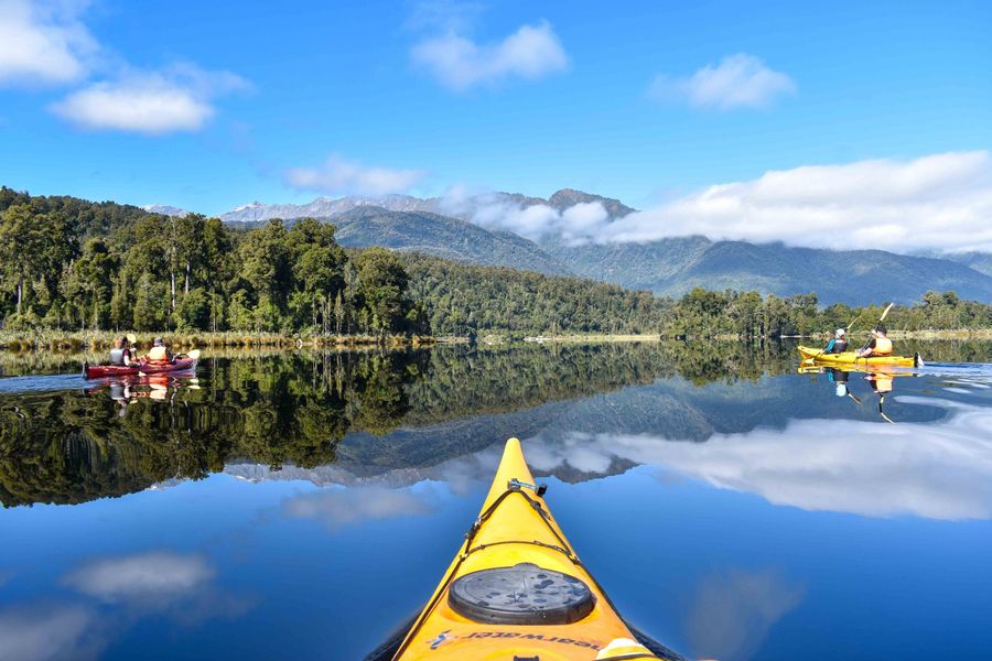 Franz-Josef-Wilderness-Tours-Lake-Mapourika.jpg