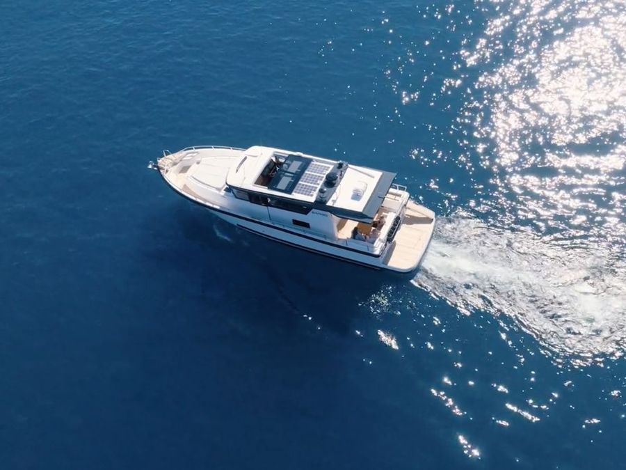 From-above-Sargo-45-Explorer-Photo-credit-Sargo.jpg