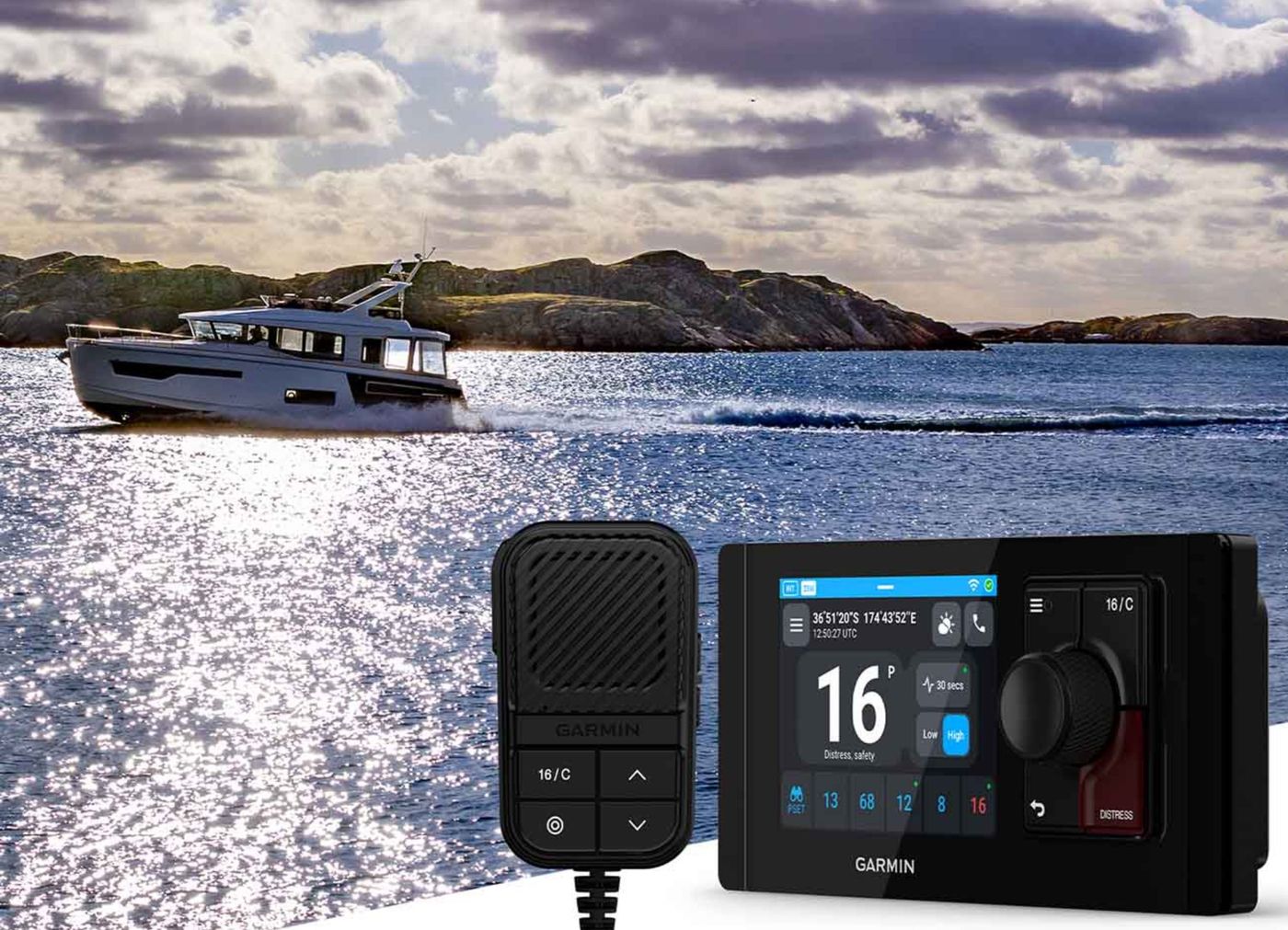 Garmin-Signal-VHF-marine-radios.jpg