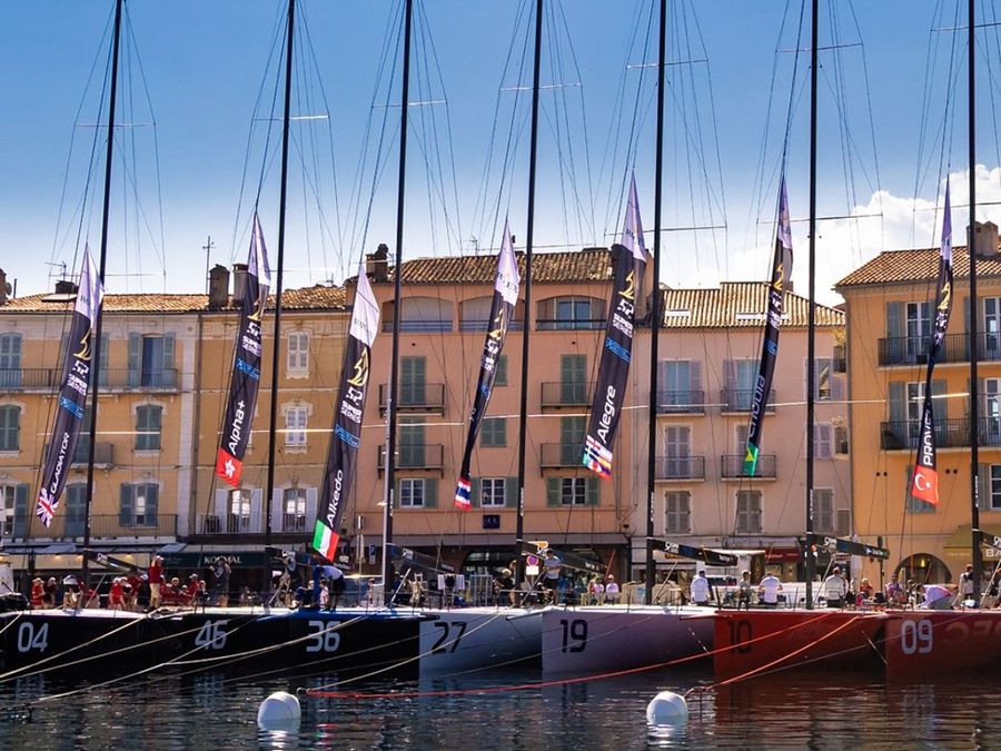 No racing on Saturday due to near-glassy conditions