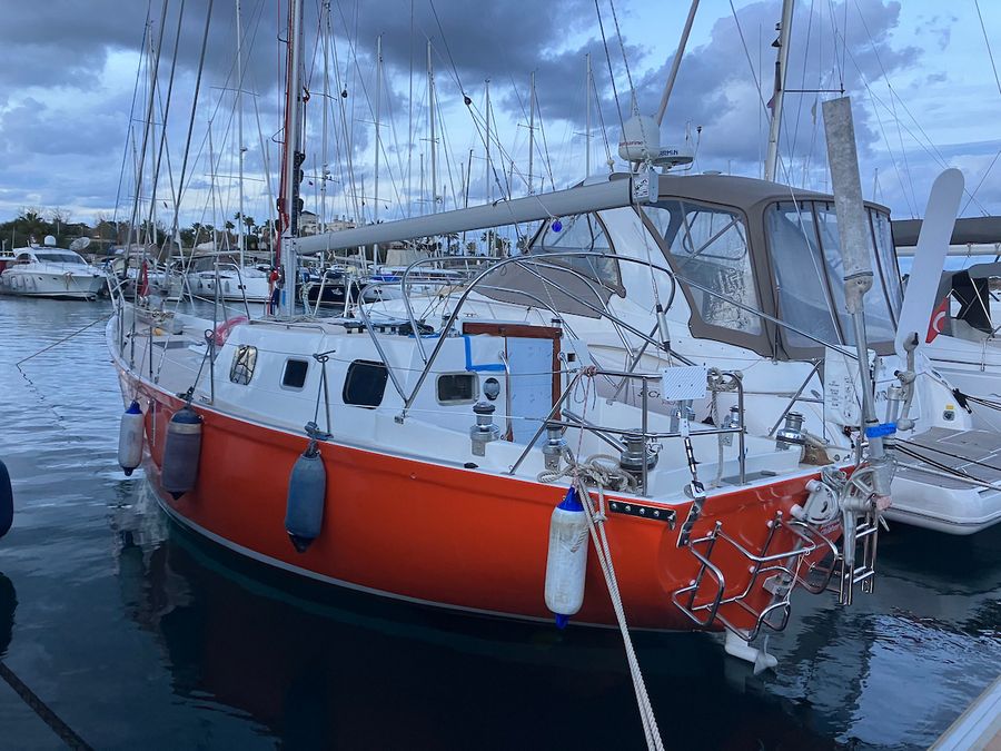 Golden Globe Race skipper Selim Yalcin (62 - Turkey) sailing Endurance 35 ‘Help Disabled Children’