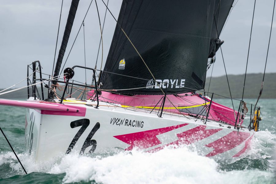 Icebreaker-Vixen-Racing-Day-3-morning-26.jpg