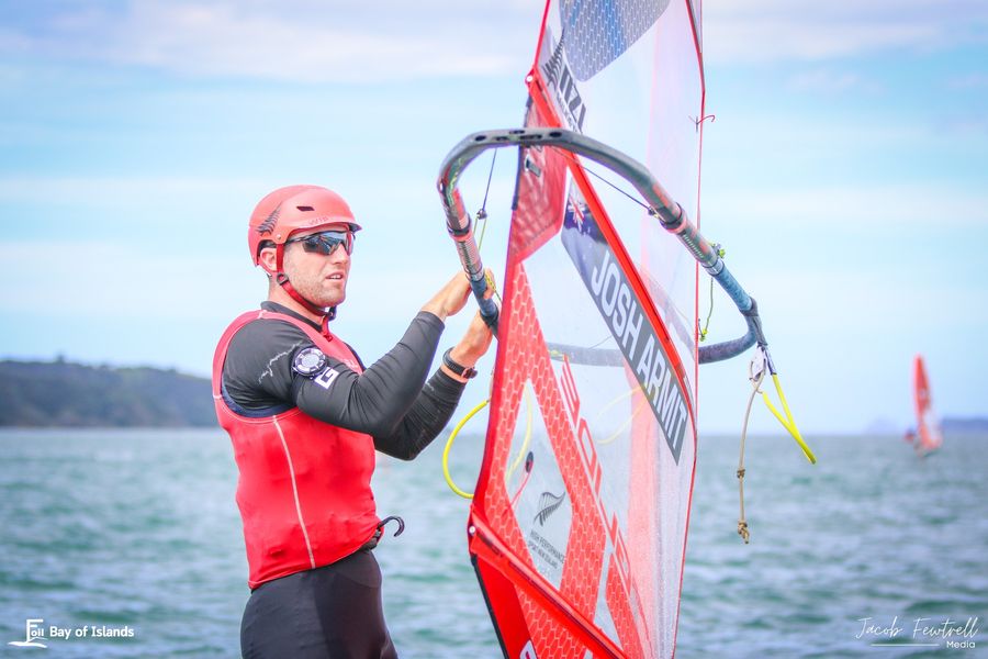 Jacob Fewtrell Media : Cheyenne Erdmann on FOIL Bay of Islands Facebook