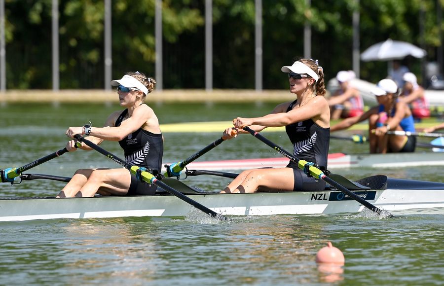 Men's Four and Double Sculls earn gold final spots at U19 Worlds, 07 August 2026