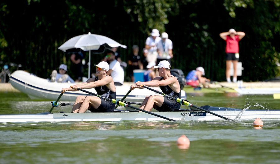 Men's Four and Double Sculls earn gold final spots at U19 Worlds, 07 August 2026
