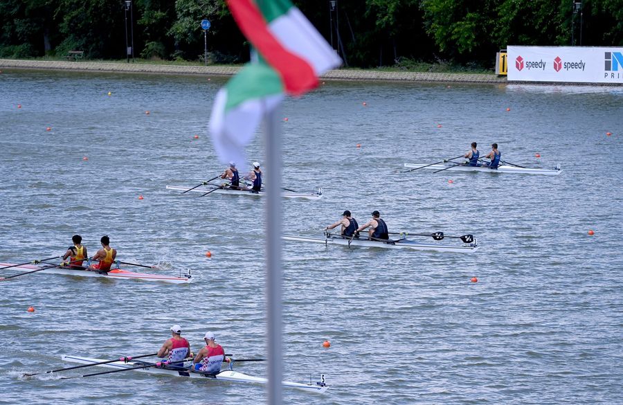 Taylor and Welch miss 12-year-old world record by half a second in Plovdiv gold, 14 June 2026