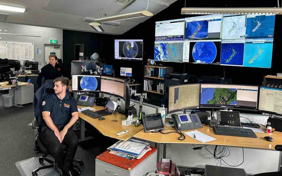 Maritime-rescue-operations.-Photo-RNZ-Mark-Papalii-.jpeg