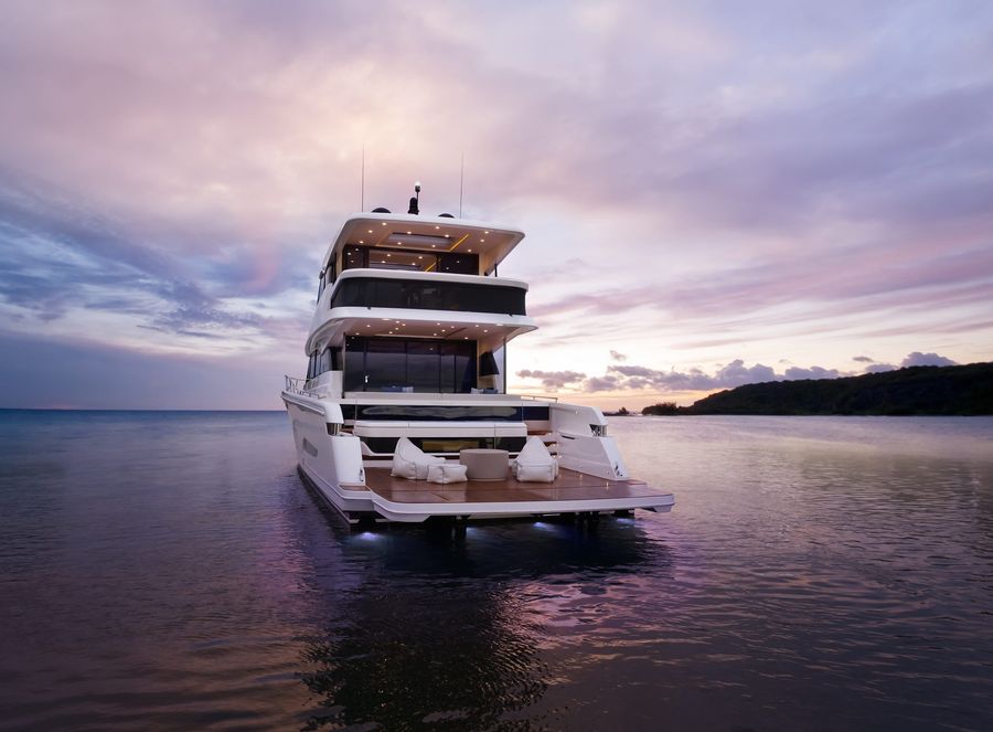 Maritimo-M75_120.jpg