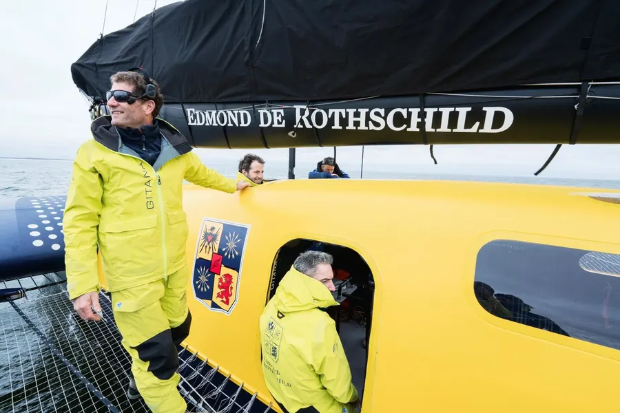 Maxi-Edmond-de-Rothschild-photo-©-Yann-Riou-polaRYSE-GITANA-SA.webp