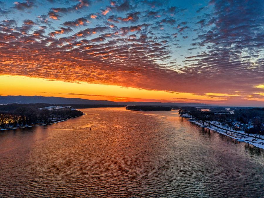 Mississippi-River.-Part-of-The-Great-Loop.-Photo-credit-Tom-Fisk.jpg