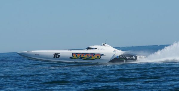 Mojo-Offshore-Racing.-Photo-credit-Offshore-Superboats-AU.jpg