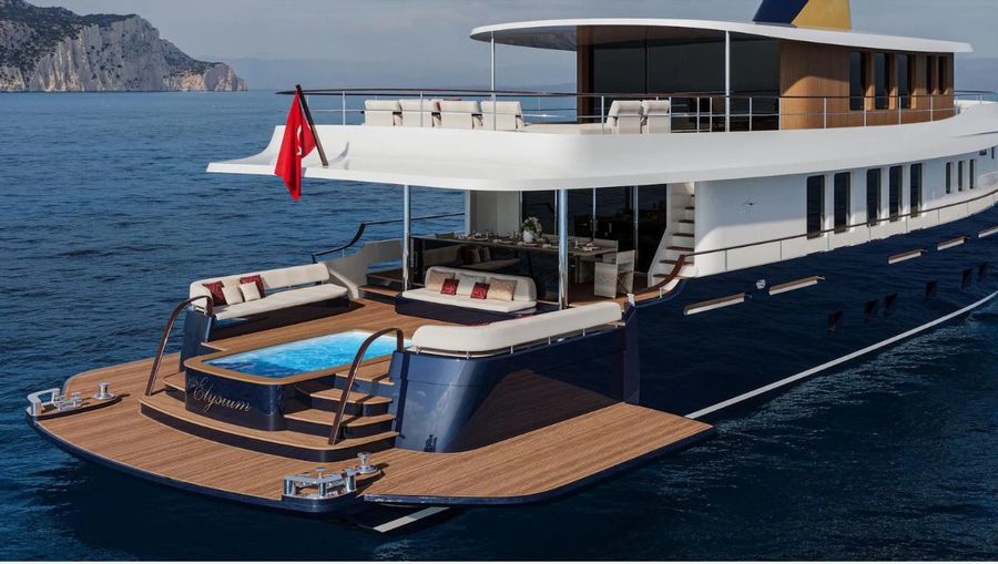 Numarine-39MXPC-Numarine-unveils-new-Classic-superyacht-line-e1777960697437.jpg