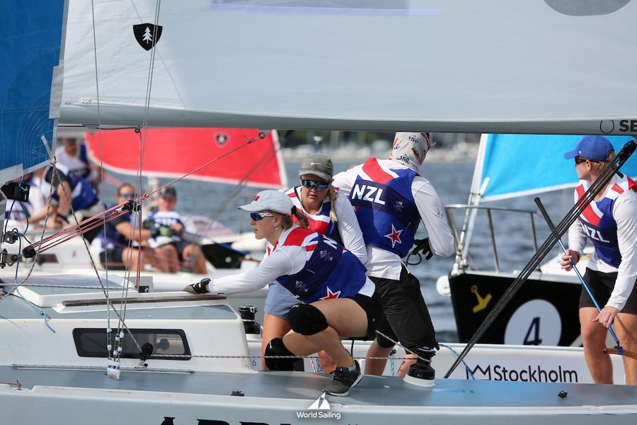 New Zealand beats both US teams to storm into world title contention, 15 August 2026