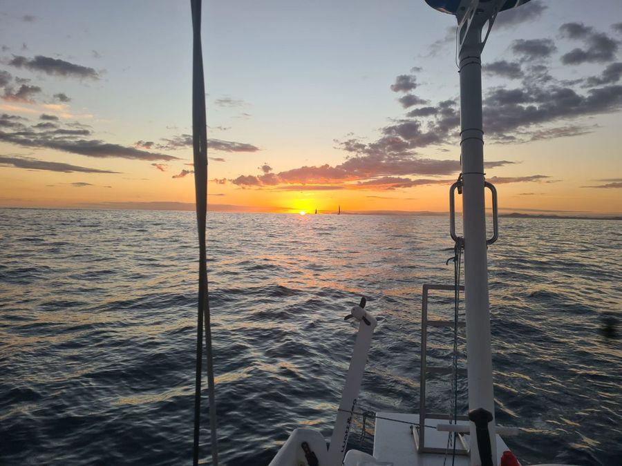Oceans-Tribute-at-dawn-near-Cavalli-Islands-__-Photo-credit_-Guy-Chester-_-Oceans-Tribute-3.jpg