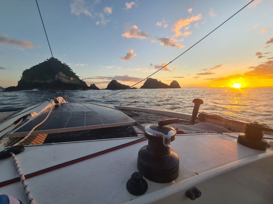 Oceans-Tribute-at-dawn-near-Cavalli-Islands-__-Photo-credit_-Guy-Chester-_-Oceans-Tribute-4.jpg