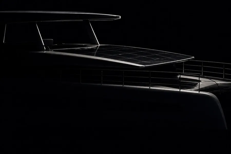 PY60-photo-Pioneer-Yachts.webp