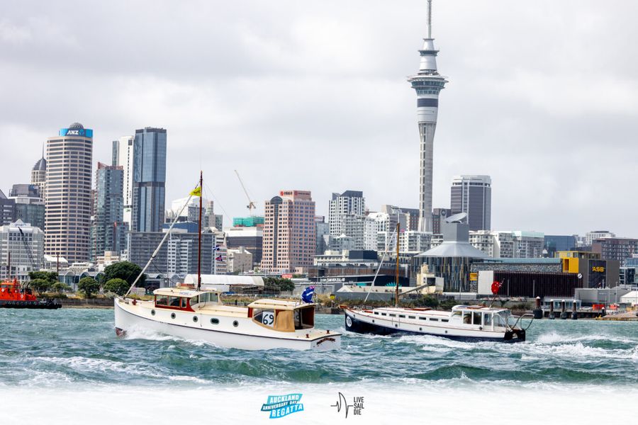 Pacific-and-Ngaio-in-the-Classic-Launch-Race-in-the-2025-Auckland-Anniversary-Day-Regatta-Credit-Live-Sail-Die-Auckland-Anniversary-Regatta.jpg