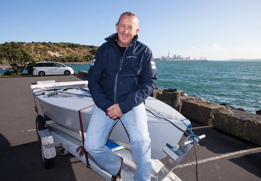 Peter-Lester-on-beach-with-trailer-sailer.jpg