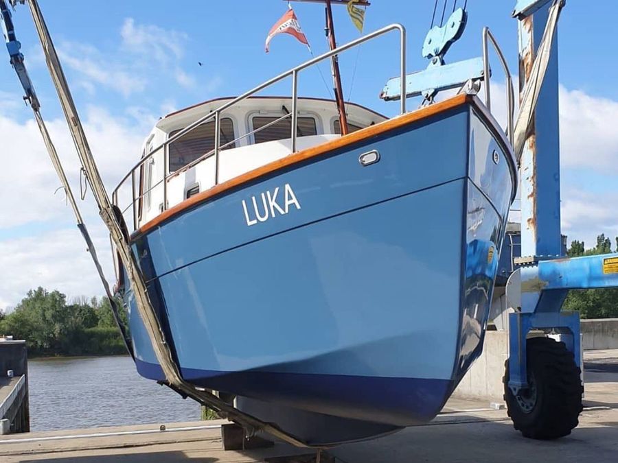 Photo credit: What if your boat wasn't white?