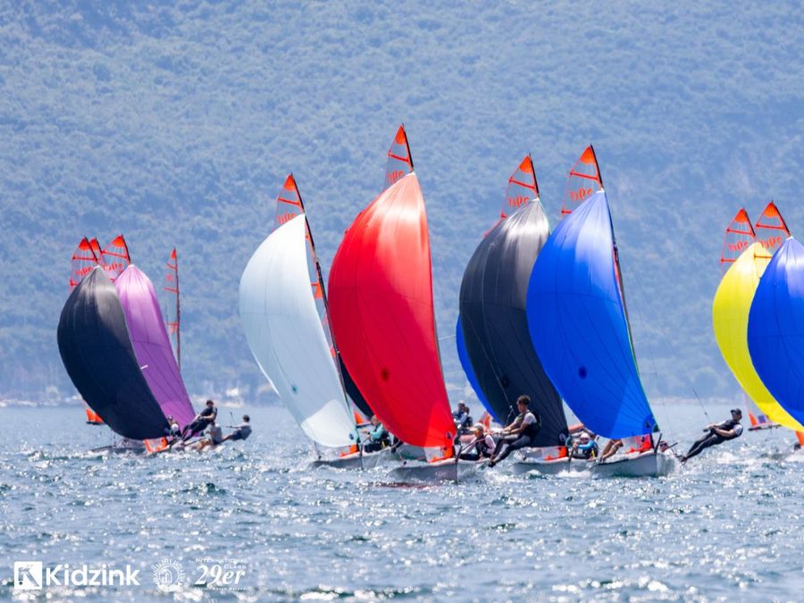 Photo-credit-Sander-van-der-Borch-Int-29er-Class-1.jpg