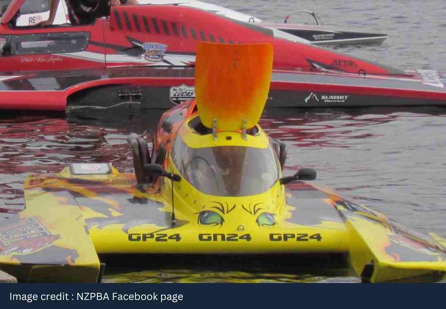 Power boat in NZ Image credit, NZPBA