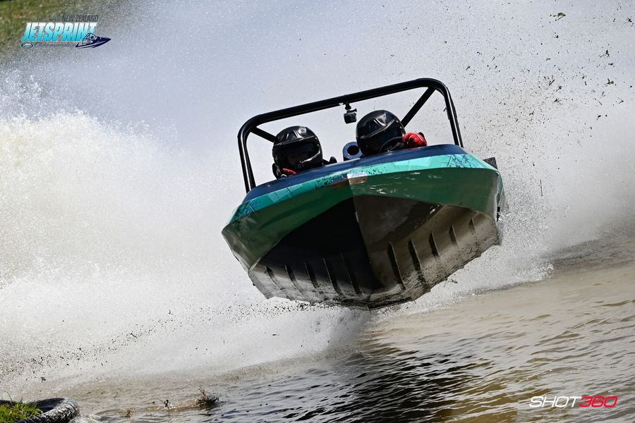 RD 3 Proof some of the boats stayed on the water Photo- Shot360 Photography on the New Zealand Jetsprint Association on Facebook