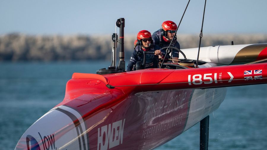 Olympic champion Mills wants women in every key role on SailGP's F50s, 20 July 2026