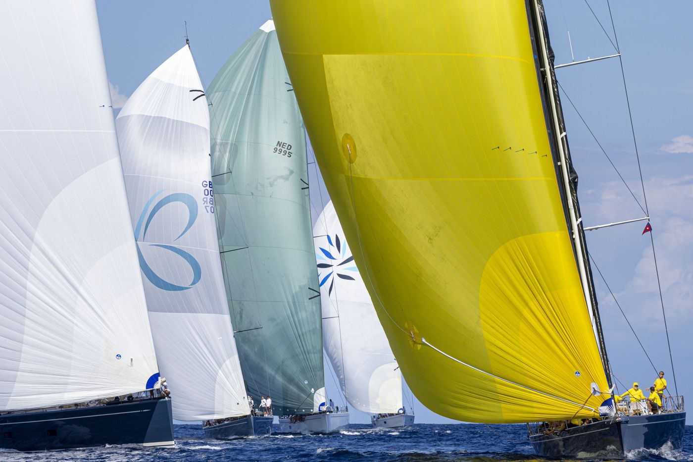 Record fleet of 170 Swans closes Rolex Swan Cup at Porto Cervo
