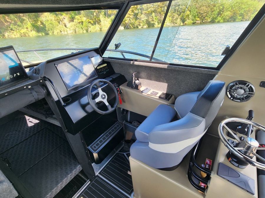 Radar-and-autopilot-round-out-a-navigation-and-fishing-package-that-would-not-look-out-of-place-on-a-commercial-boat.-__-Photo-credit_-Marco-Boats.jpg