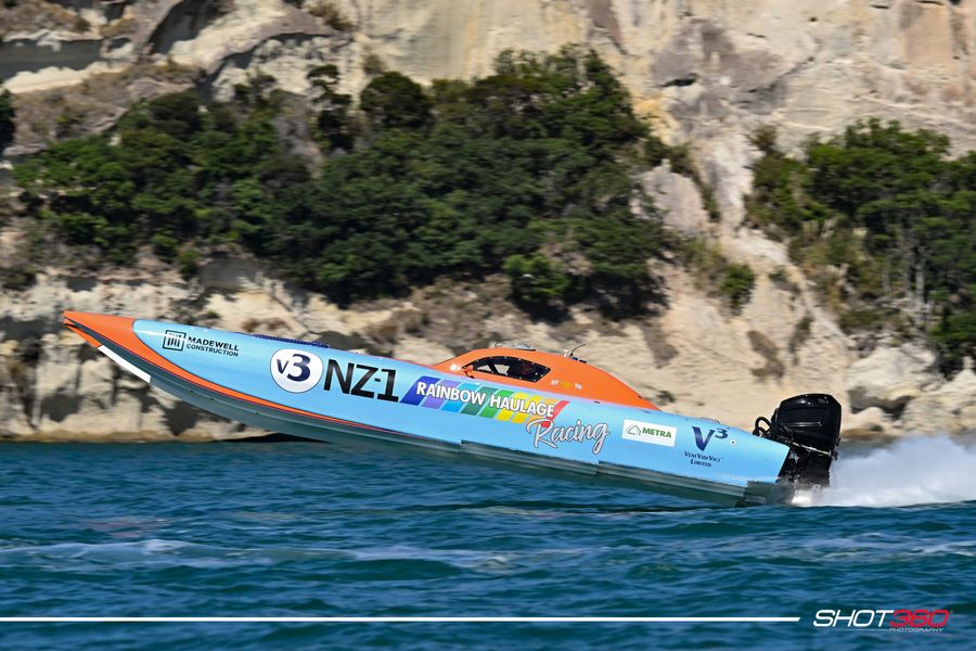Rainbow Haulage at Whitianga for the final Offshort Powerboat meet in summer 2025. Photo credit: Shot360 / Facebook: Offshore Powerboat NZ