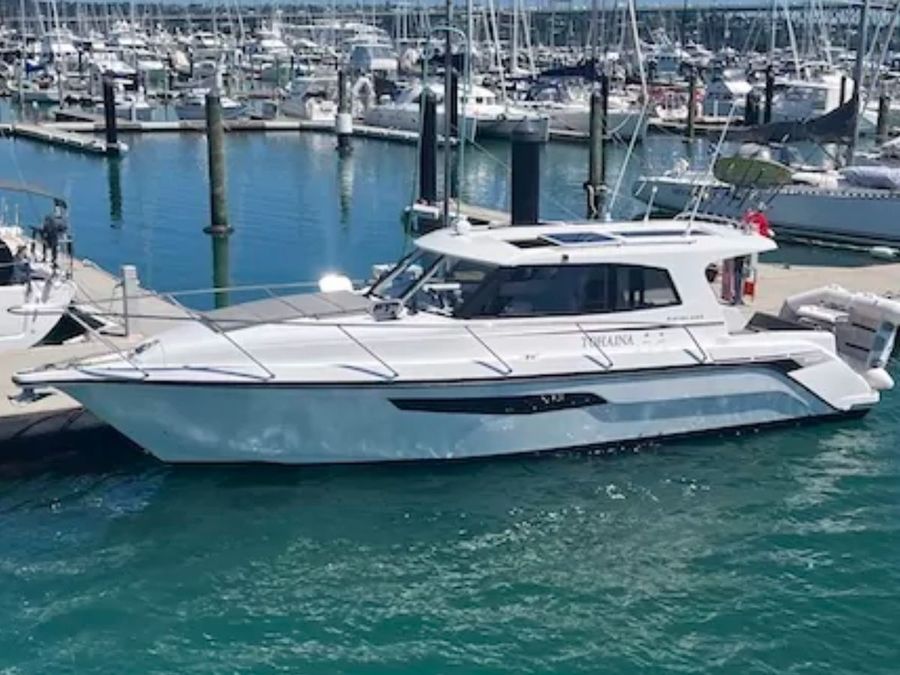 Rayglass 3500 – one-sixth share (sister ship view) 4