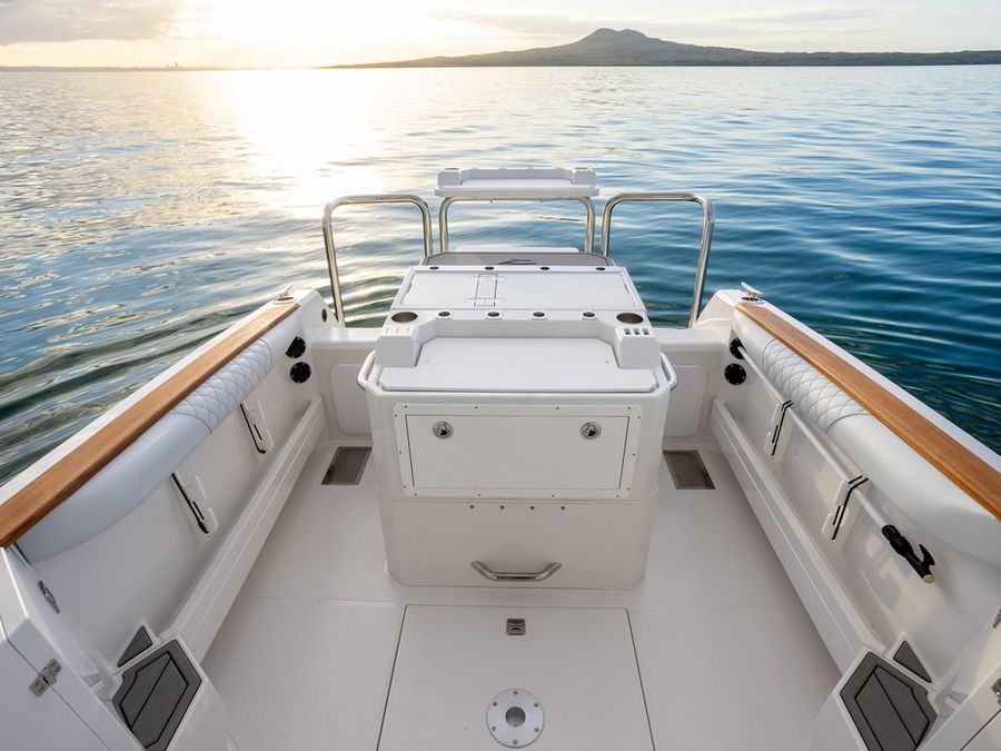 Rayglass Legend 2700 transom