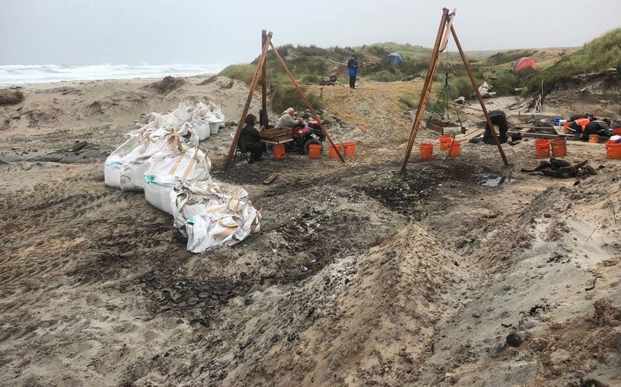 Rēkohu-Wharekauri-Chatham-Island-waka-excavation-site-Photo-SuppliedManatū-Taonga-Ministry-for-Culture-and-Heritage-.jpeg