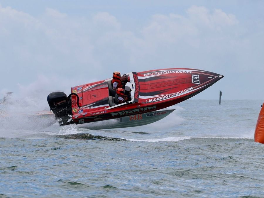 Redrum-__-Photo-credit_-Speedboat-Magazine.jpg