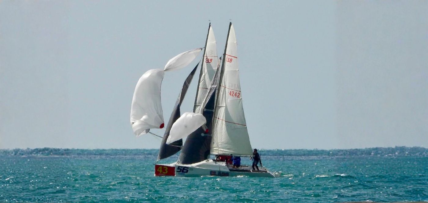Reggae Shark wins Whitianga to close the gap in the Elliott 5.9 Traveller Series