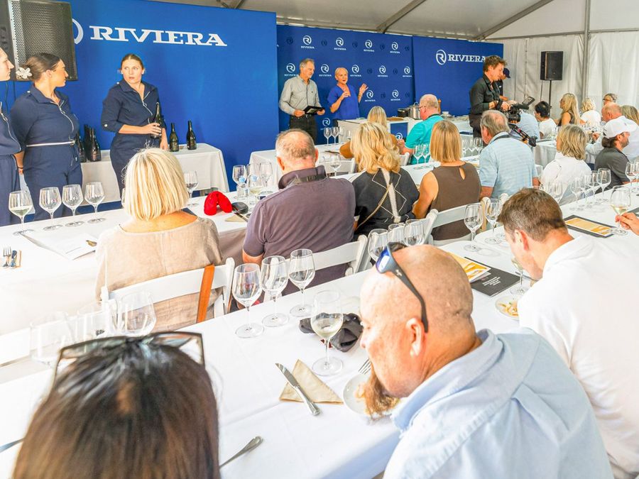 Riviera-oairing.jpg