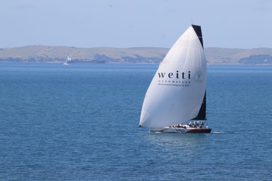 Rob Bassett and Brett Russell's Tp52 Bakewell-White, Wired.