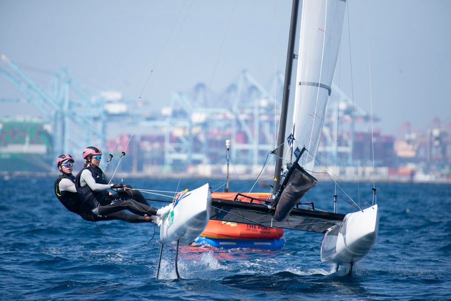 GB duo climb to 49erFX lead as San Pedro leaderboard reshuffles, 07 August 2026