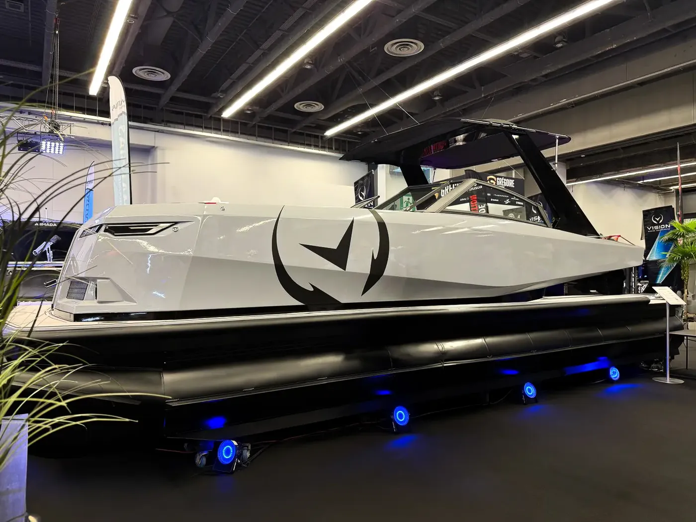 SPECTR-26-Vision-Marine-Technologies.webp