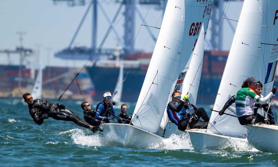 British sailors surge to the front as Olympic venue regatta Finals loom, 24 July 2026