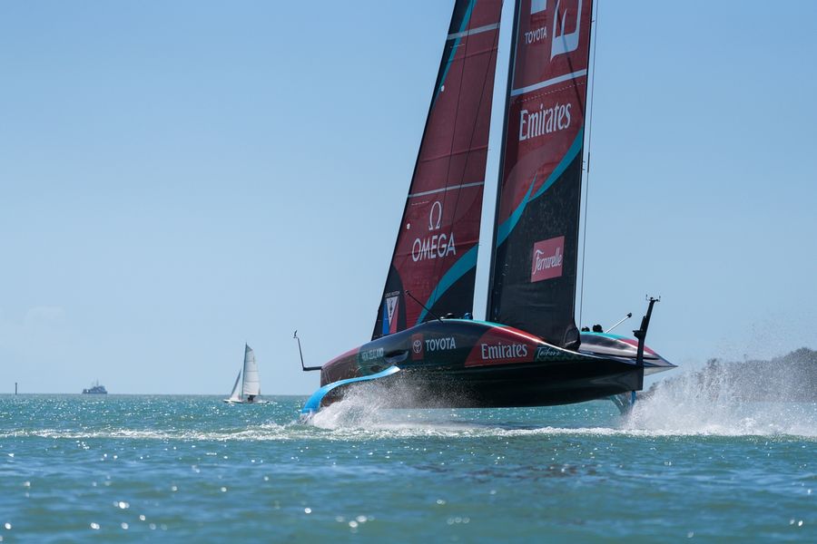 Sam-Thom-Graeme-Sutherland-Americas-Cup--1.jpg