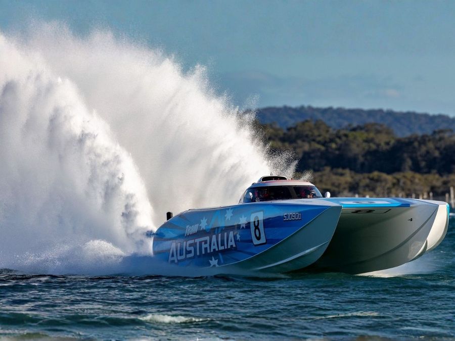 Team-Australia-is-a-a-Maritimo-Boat-Design-42-powered-by-2-x-Mercury-V8-750hp-and-helmed-by-Darren-Apps-Photo-credit-Offshore-Superboat-Championships-Australia.jpg